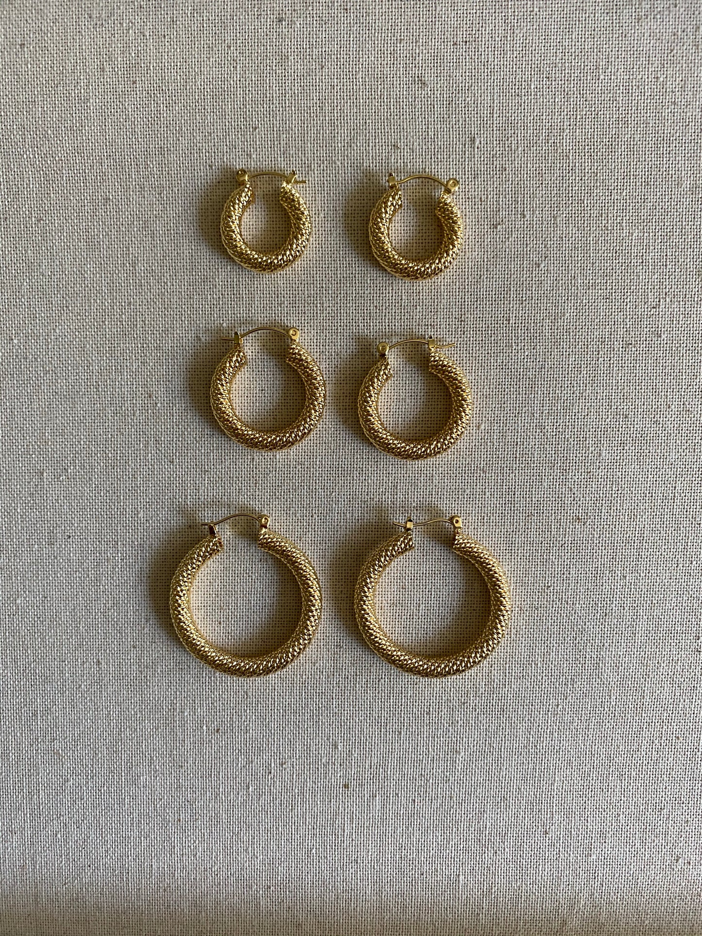Queen Hoops