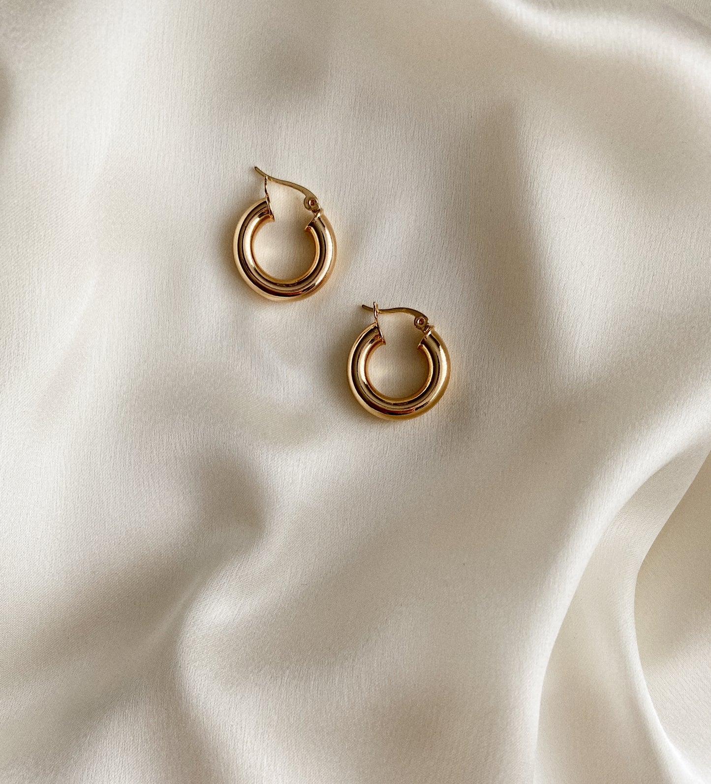 Sassy hoops