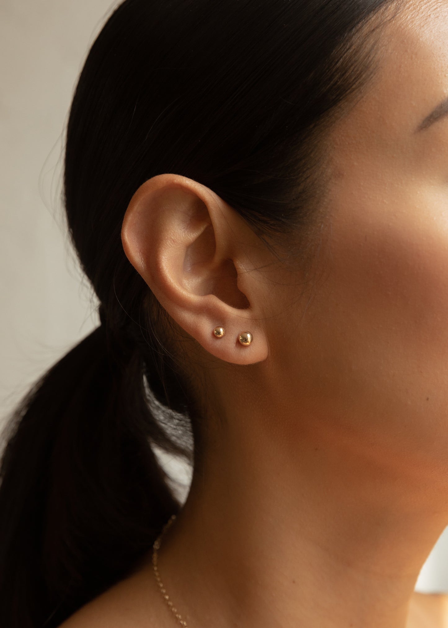 Rosario Studs • 14k Solid