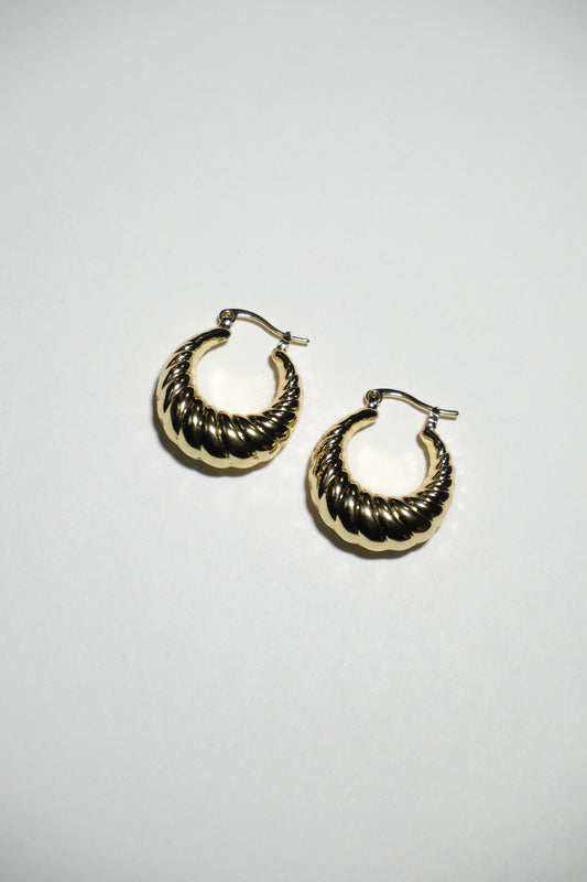 Tranquil Hoops